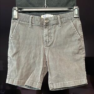 🛍️5️⃣ / 💲2️⃣5️⃣🛍️ - Gray Boys Summer Shorts